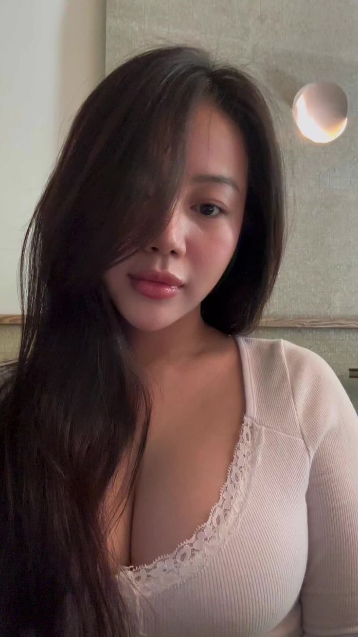 Viral Barat Video Berita Viral Jawa Barat Hari Ini Trending Terbaru 2026 Gadis Bondol Kacamata Omek di Kamar