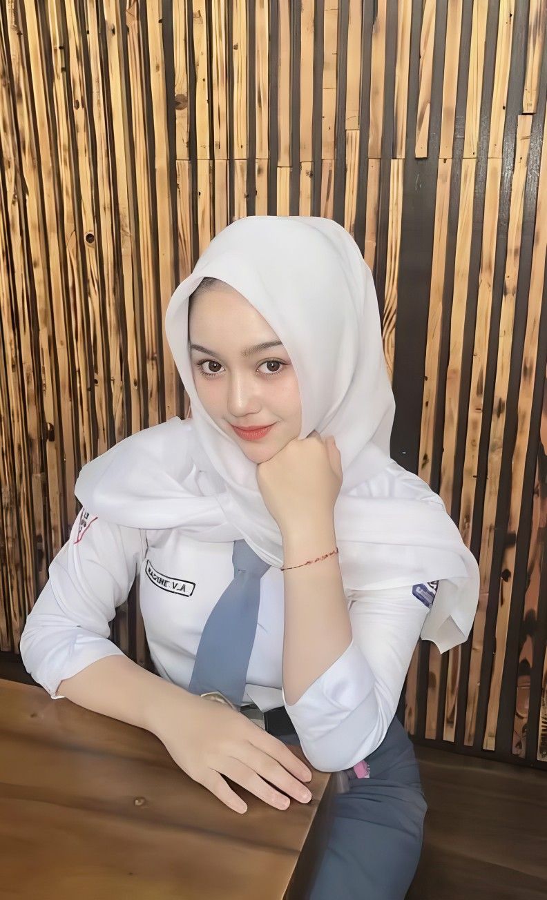 Tante Siswi Sma Jilbab Abg Jenguk Pacar Yg Lagi Sakit Sendirian