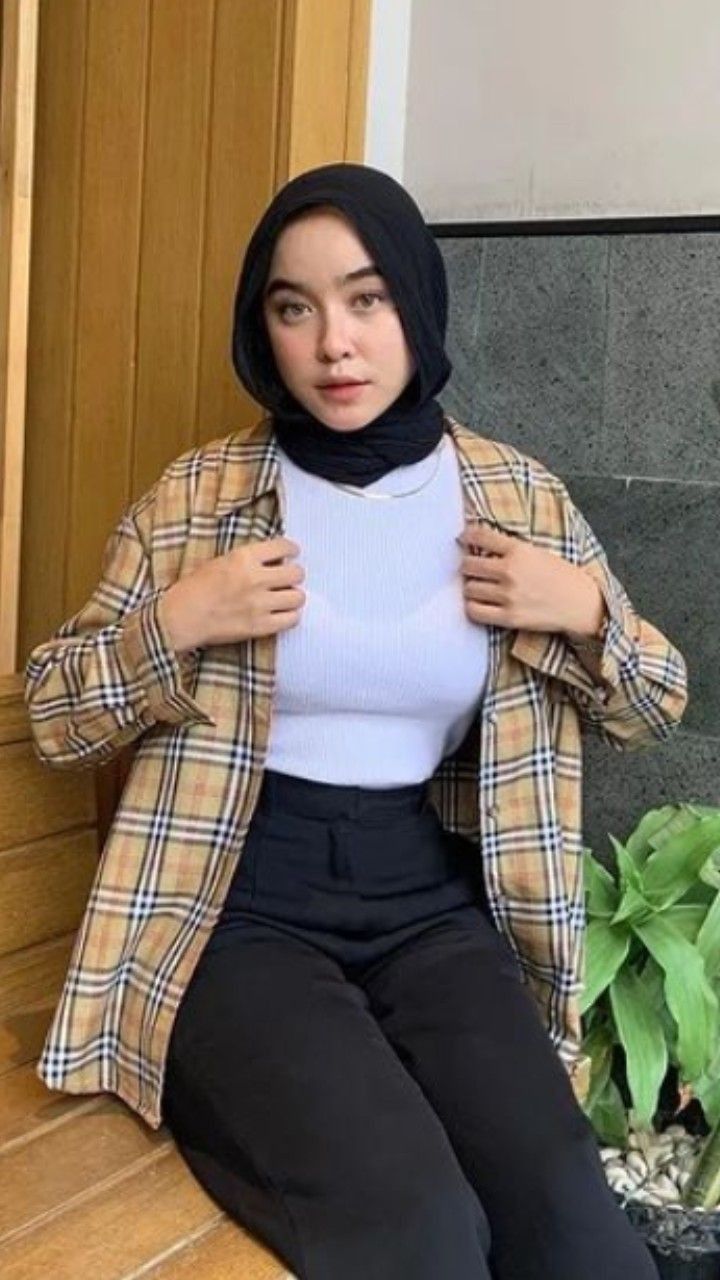 New Viral ABG Jilbab Indo Ukhti Zalva Tutorial Wiwik Ulekan Ganas Trending Global Indonesia 2026