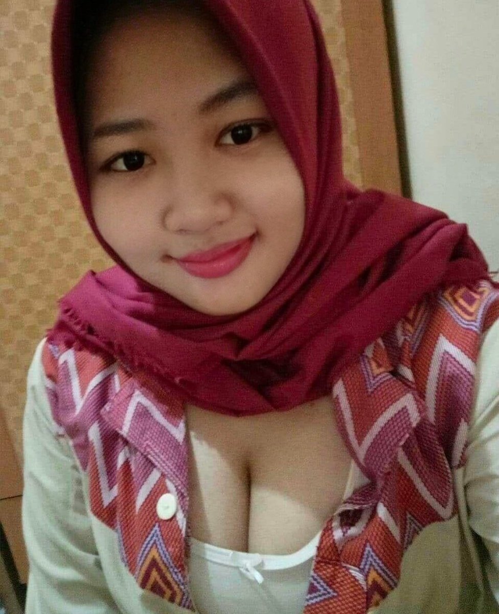 Video ABG Viral di Kebun Sawit on Social Media in 2025 Cd Pink Ukhti Jilbab Masih Orisinil Belajar Wiwik Bareng Kakak Sma of All Time Trending Video Top Viral Barat